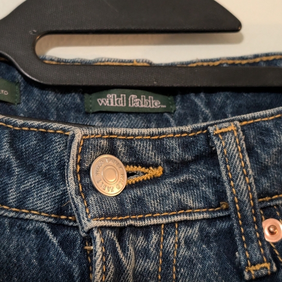 Wild Fable - Picture 2 of 4